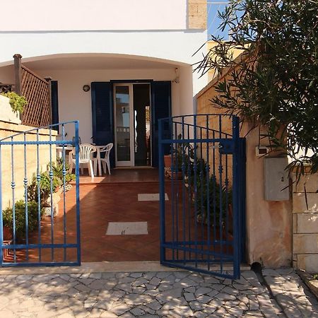Rosamarina - Casetta A 200 Mt Dal Mare Torre Pali Exterior photo